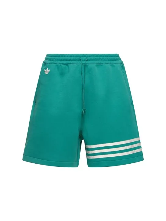 adidas Originals   Neuclassics shorts 