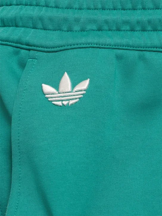 adidas Originals   Neuclassics shorts 