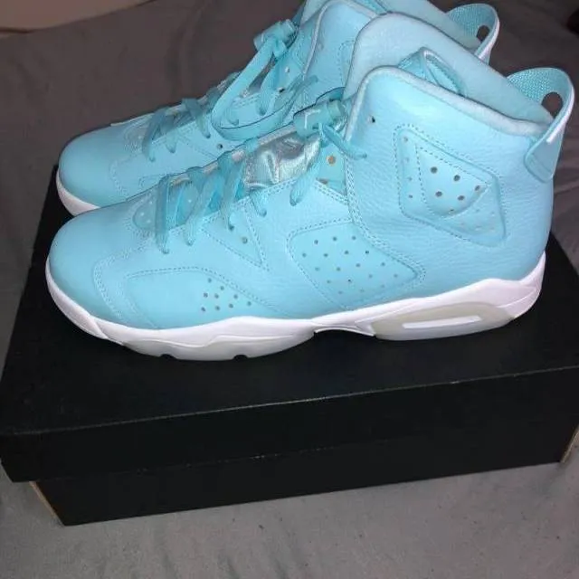 Air Jordan 6 Retro GG