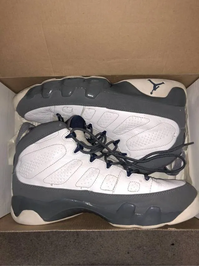 Air Jordan 9 Retro