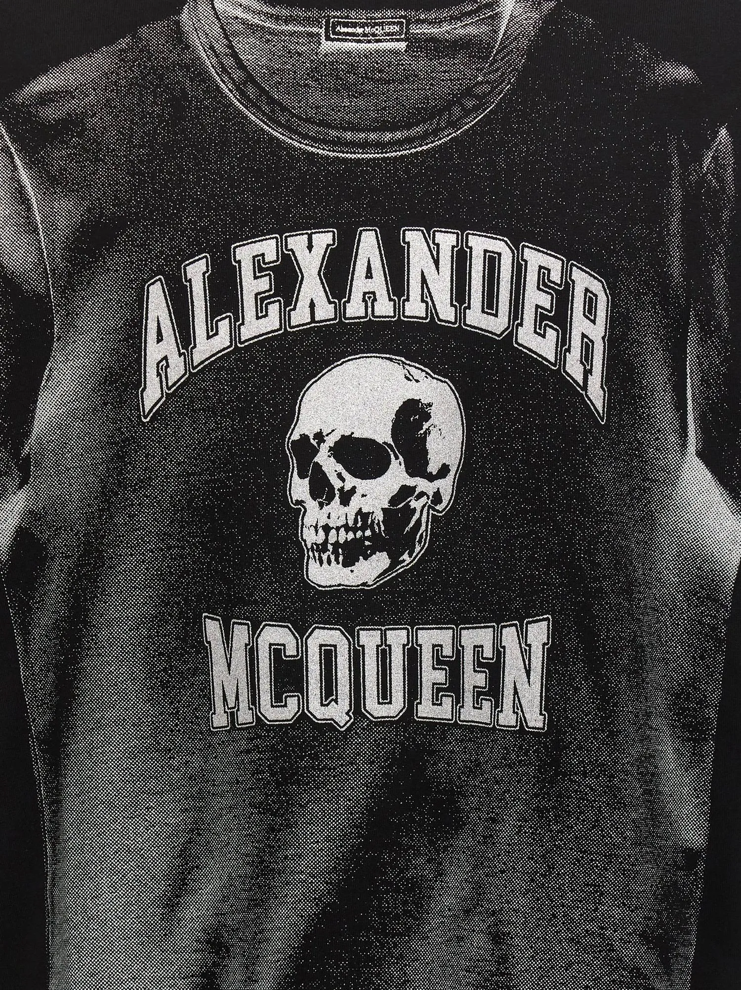 Alexander McQueen    Alexander Mcqueen Logo Print T Shirt