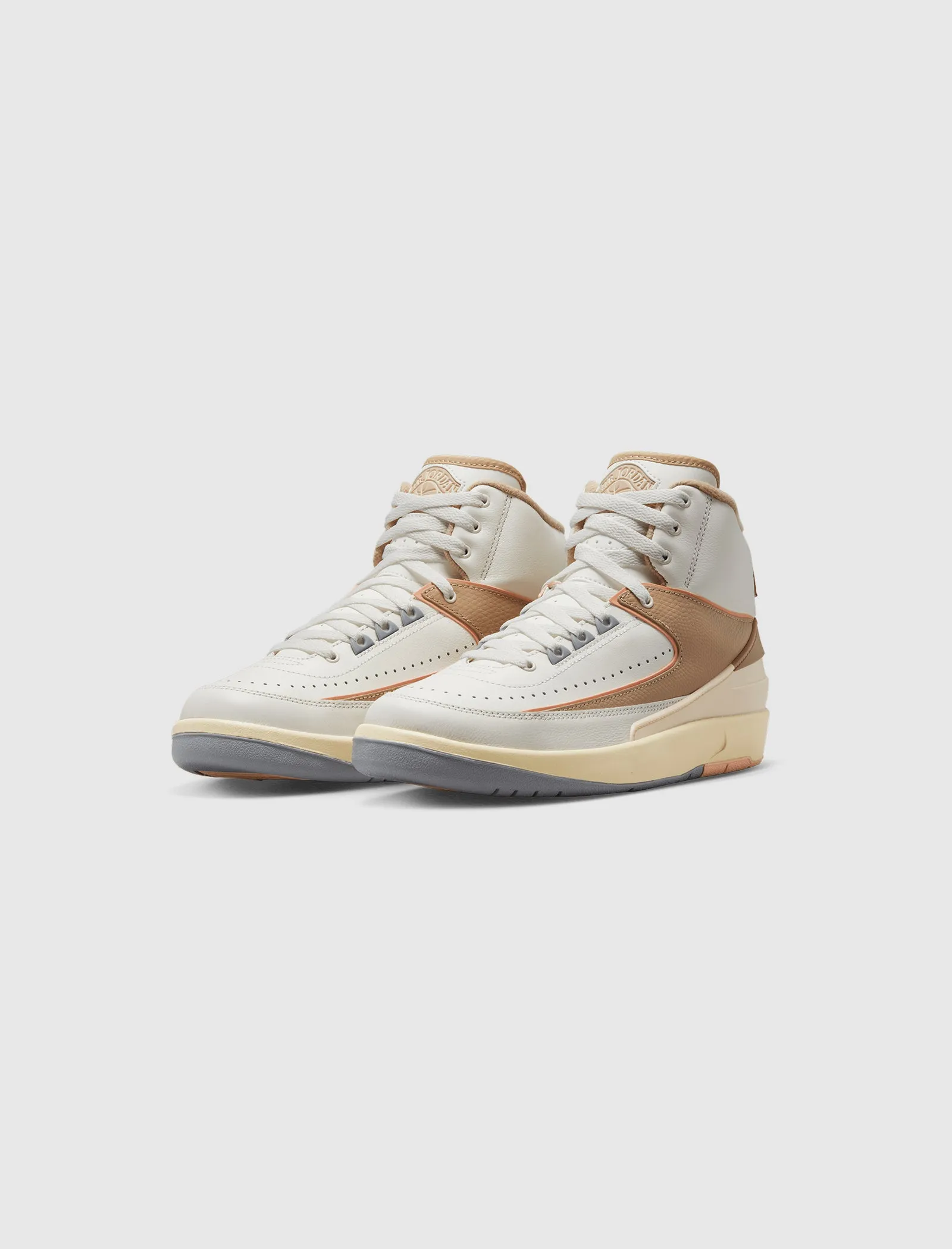 JORDAN BRAND WOMEN'S AIR JORDAN 2 RETRO 