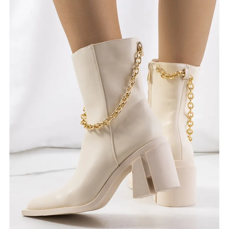 Massa beige cowboy boots