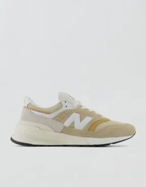 New Balance Men's 997H Sneaker
