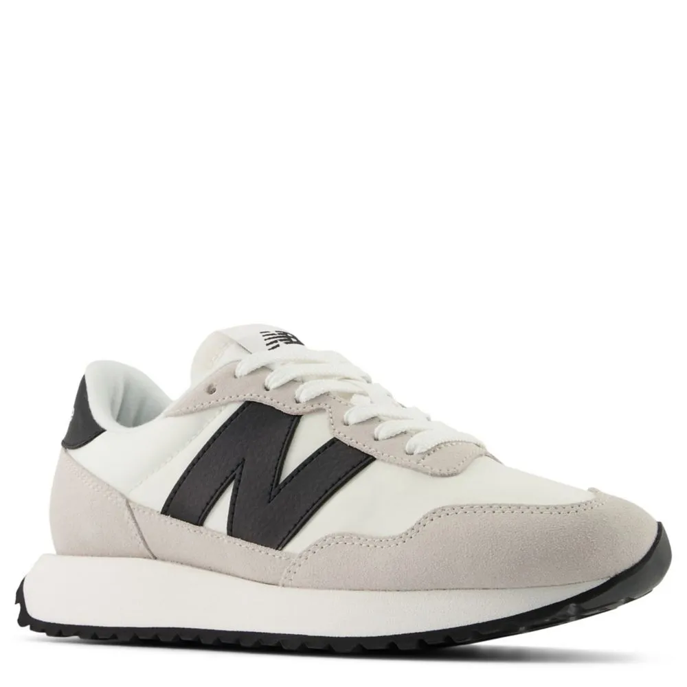 NEW BALANCE  WOMENS 237 SNEAKER