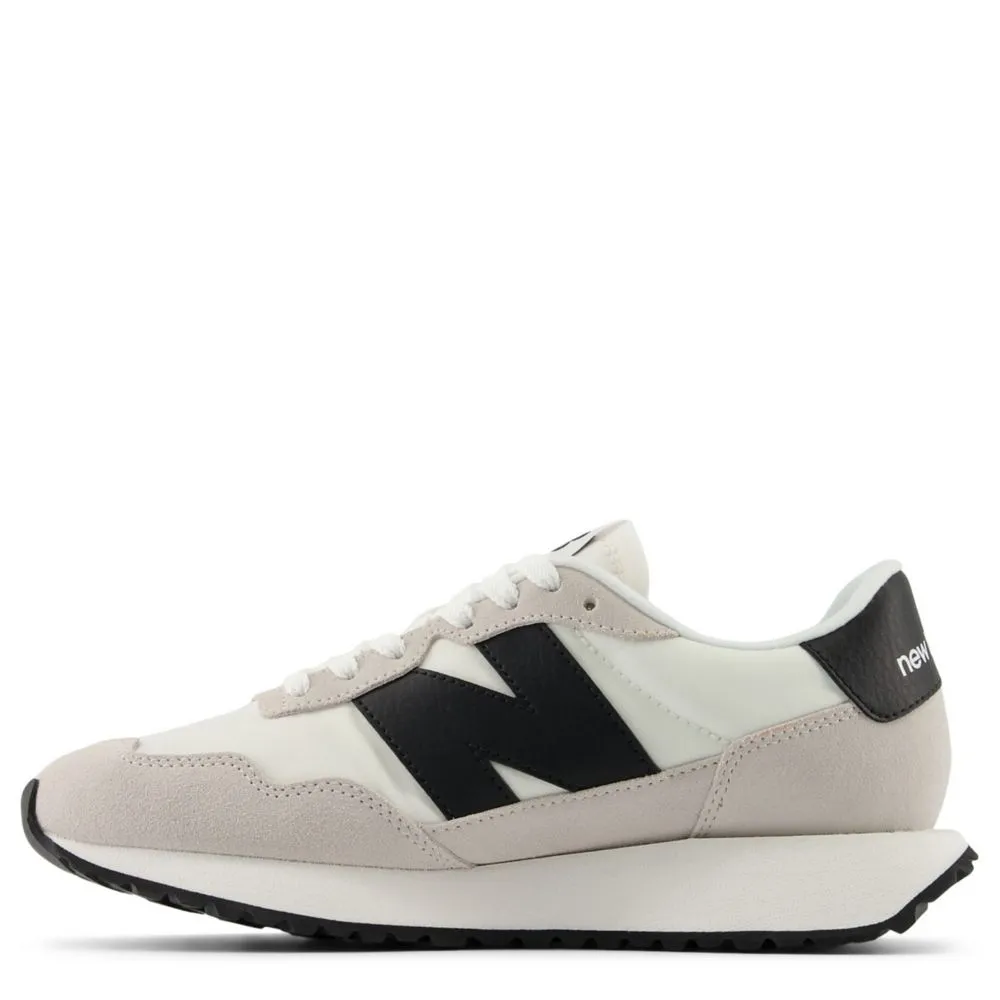 NEW BALANCE  WOMENS 237 SNEAKER