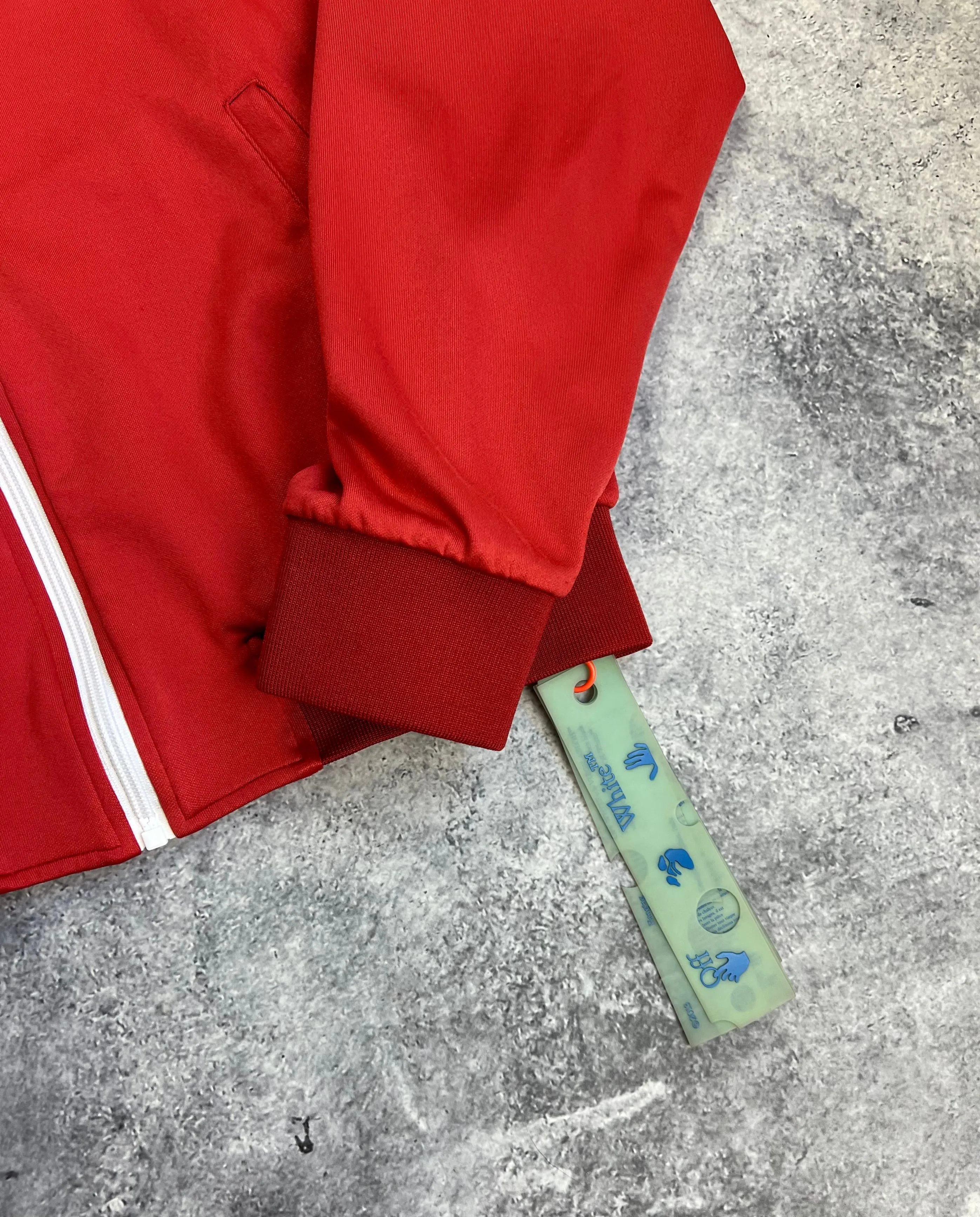 Off-white single arrow red track top