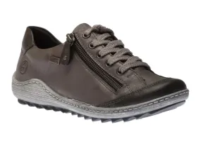 Ottawa Grey Leather Lace-Up Sneaker