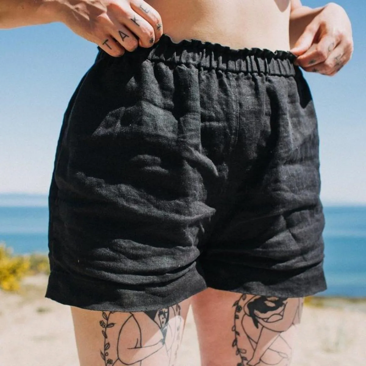 Shelter Eva Shorts (Black)