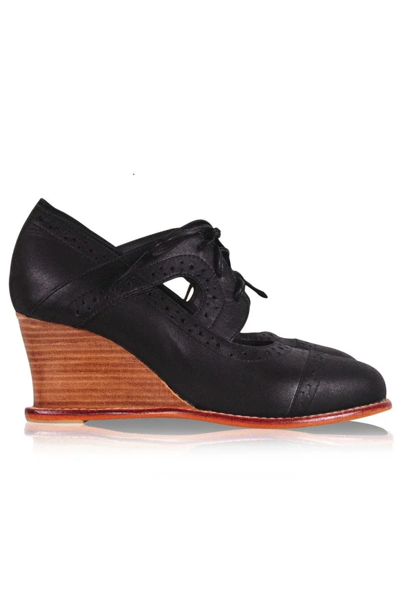 Stockholm Oxford Wedges in Vintage Brown