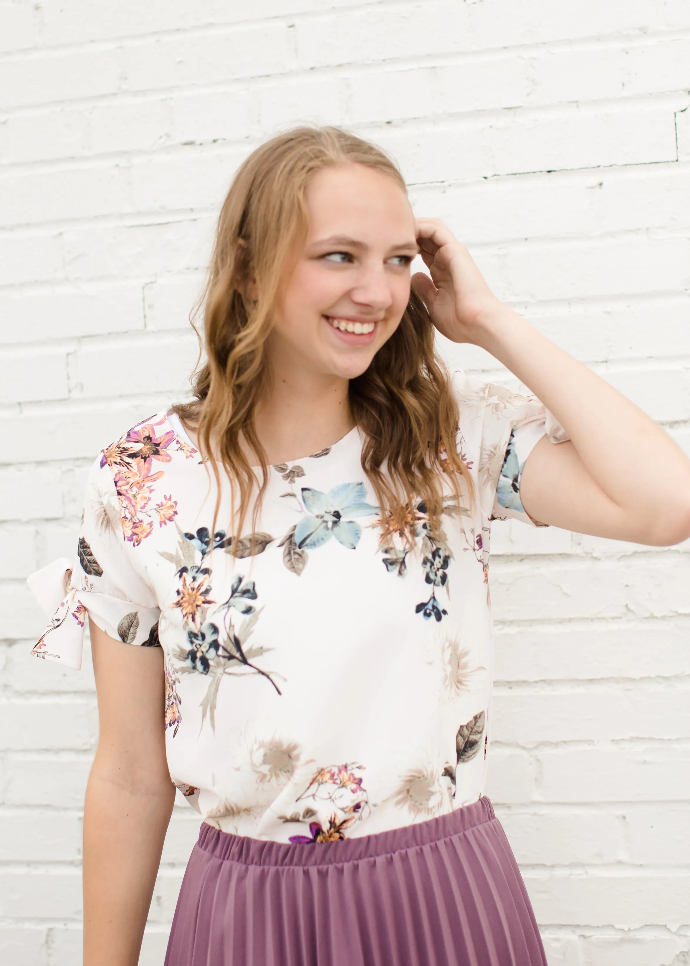 Tie Sleeve Foral Blouse