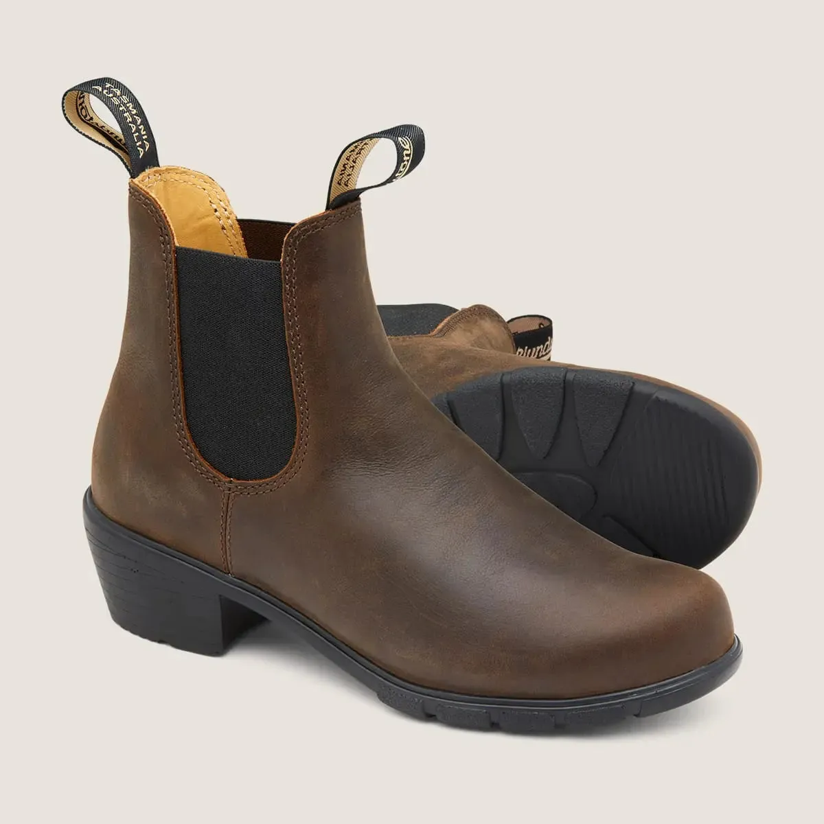 W Heeled 1673- Antique Brown